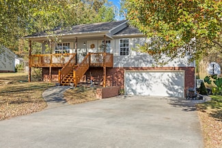 151 Farmway Dr SE, Cleveland, TN 37323