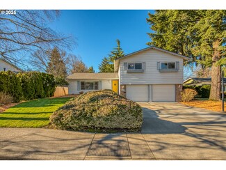 329 NE 20th Place, Hillsboro, OR 97124