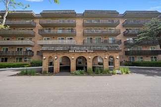 505 Redondo Dr Unit 305, Downers Grove, IL 60516