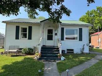 402 Mary Ln, Lexington, VA 24450