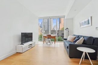 301 E 61st St Unit 4A, New York, NY 10065
