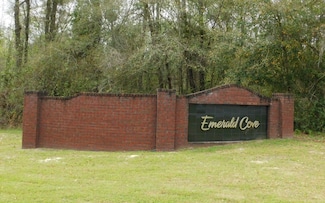 285 Woodleaf Ct, Lake City, FL 32024