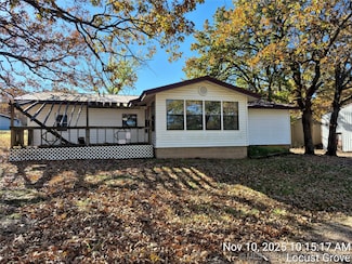 1544 E 565, Locust Grove, OK 74352