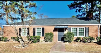 36302 N Mcmillan Ave, Lumberton, NC 28358
