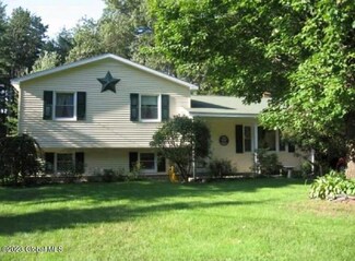 897 Upper Sherman Ave, Queensbury, NY 12804