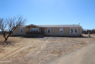 2534 N Euphoria Ln, Huachuca City, AZ 85616