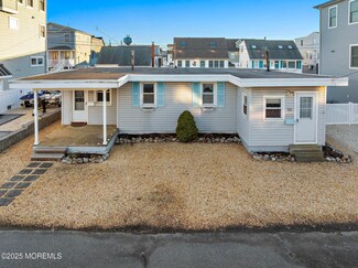 20 W 87th St, Long Beach Township, NJ 08008