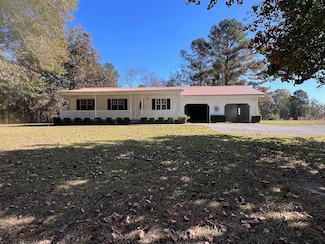 2674 Military St N, Hamilton, AL 35570