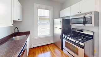 28 Avon St Unit 10, New Haven, CT 06511