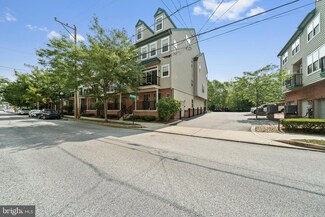 298 Jefferson Ave Unit 12, Downingtown, PA 19335