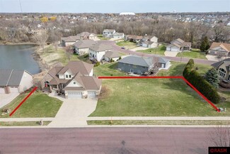 112 Rosewood Dr Unit 108 Rosewood Drive, Mankato, MN 56001
