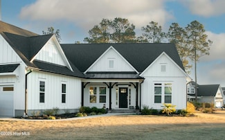 197 Jackline Dr, Hampstead, NC 28443