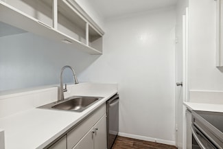 4837 Cedar Springs Rd Unit 308, Dallas, TX 75219
