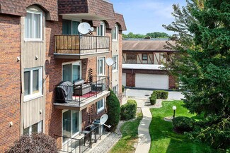 9450 Greenbriar Dr Unit 2C3, Hickory Hills, IL 60457