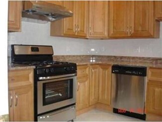 53 Chester St, Quincy, MA 02170