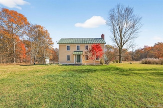321 Burnt Meadow Rd, Gardiner, NY 12525