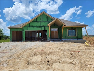 4460 N 145th Terrace, Basehor, KS 66007