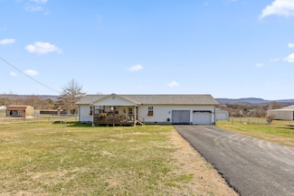 4488 W Valley Rd, Dunlap, TN 37327