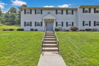 8 Ivy Ct Unit H, Fishkill, NY 12524