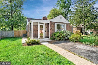 504 Sharpley Ln, Wilmington, DE 19803