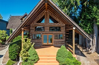 6358 S Island Dr E, Bonney Lake, WA 98391