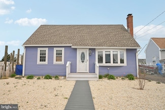 8 W Boat Dr, Little Egg Harbor Township, NJ 08087