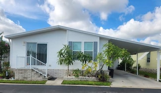 5200 28th St N Unit 156, Saint Petersburg, FL 33714