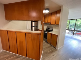 1441 Piikoi St Unit 402, Honolulu, HI 96822