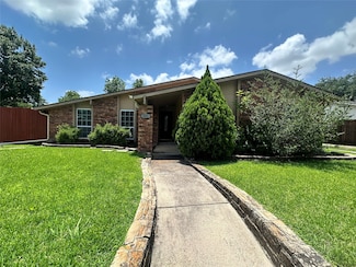 541 Shadowcrest Ln, Coppell, TX 75019