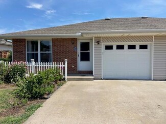 4 Redbud Ln, Trimble, MO 64492