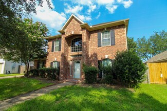 2338 Seamist Cir, Seabrook, TX 77586