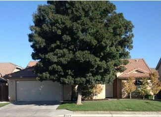 1129 Goosecross Dr, Madera, CA 93637