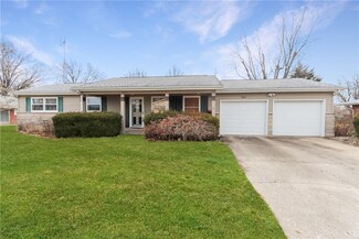 704 Franklin St, Charleston, IL 61920