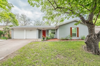 5753 Saramac Dr, Watauga, TX 76148