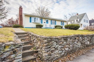 202 Pasco Rd, Indian Orchard, MA 01151