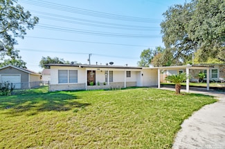 2442 Eland Dr, San Antonio, TX 78213