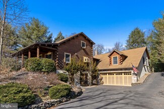 739 High Ridge Rd, Columbia, PA 17512