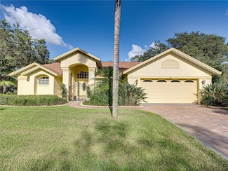 1072 Old Cutler Rd, Lake Wales, FL 33898