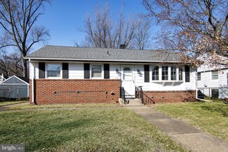 351 Fayann Ct, Runnemede, NJ 08078
