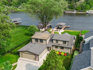 1599 Lowe Dr, Algonquin, IL 60102