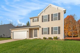 214 Jacata Dr, Kent City, MI 49330