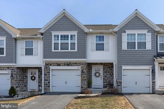 82 Beech Tree Ct, Annville, PA 17003
