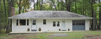 3110 Fern Rd, Pocono Summit, PA 18346