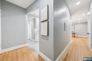 340 Fairmount Ave Unit 209, Jersey City, NJ 07306