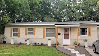 5467 N North River Rd, Jacksonville, FL 32211