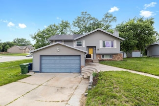 13008 S 24th Cir, Bellevue, NE 68123