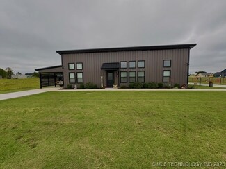 11870 Xander Ln, Kingston, OK 73439