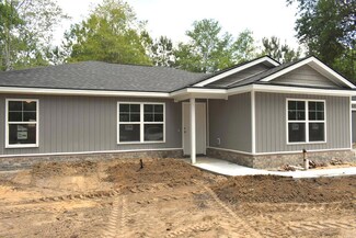 23 Hummingbird Ln, Jesup, GA 31545