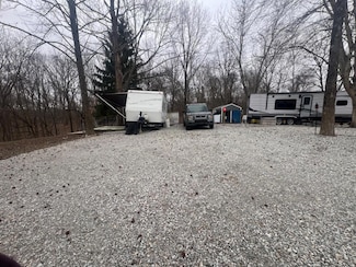 11110 Birch St Unit 4&5, Lakeshore Resort, IN 47012