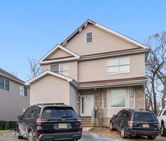 15 9th St, Lakewood, NJ 08701